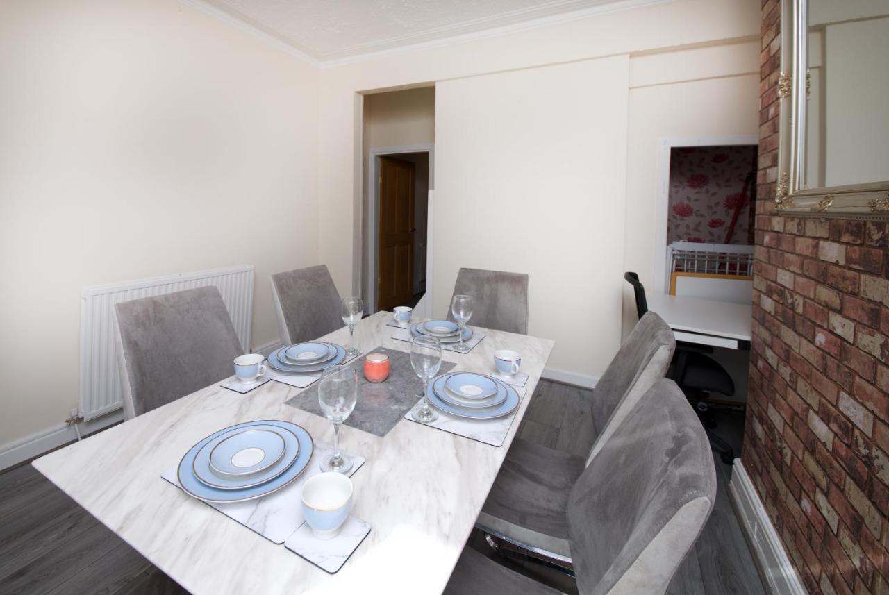 Crystal House 10Min To Manchester City Centre Ideal For Work And Leisure Экстерьер фото